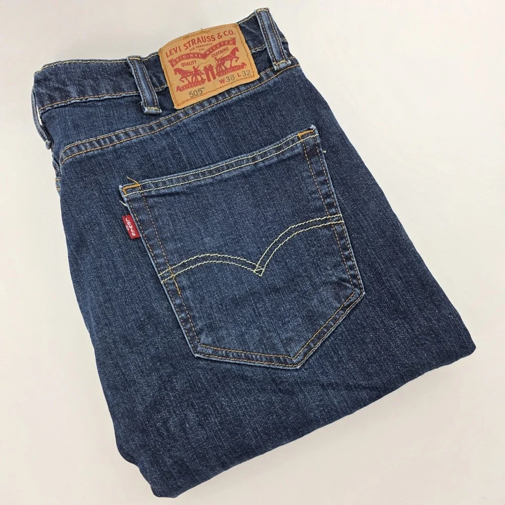 Levis 505 Regular Fit Blue Jeans Mens 38x32 Medium Wash Denim Tapered Leg